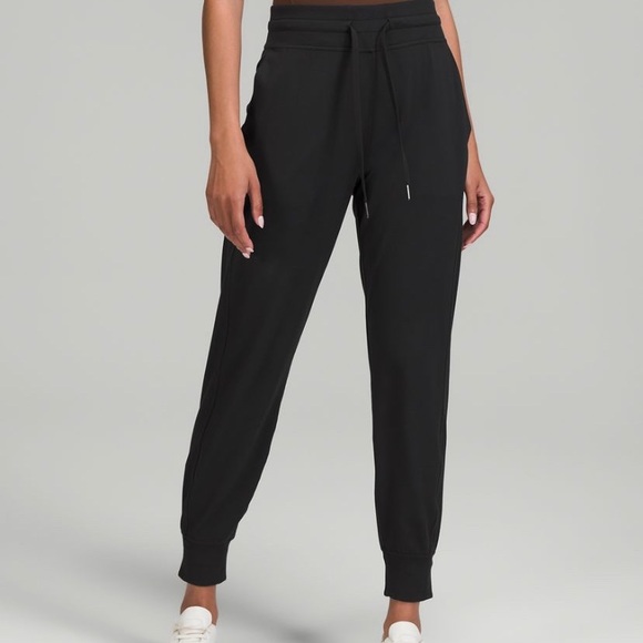 lululemon athletica Pants - Lululemon ready to Rulu HR jogger